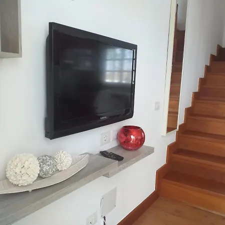 Appartement Duplex -the Sunny Hut - Swimming Pool - Free Wifi & Ac- Marinas *