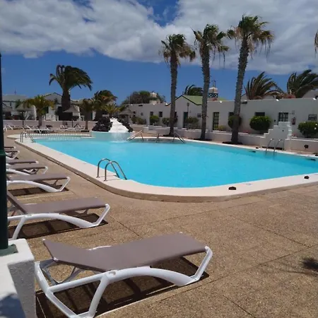 Appartement Duplex -the Sunny Hut - Swimming Pool - Free Wifi & Ac- Marinas Puerto del Carmen (Lanzarote)