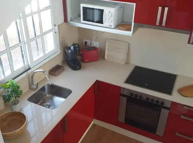 Duplex -the Sunny Hut - Swimming Pool - Free Wifi & Ac- Marinas Apartment *